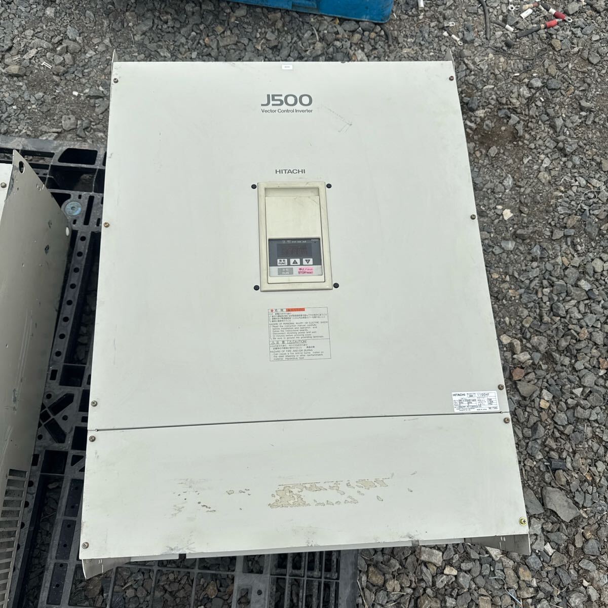 !_5C358 HITACHI INVERTER J500 1100HF 110kW 195A работа с гарантией 