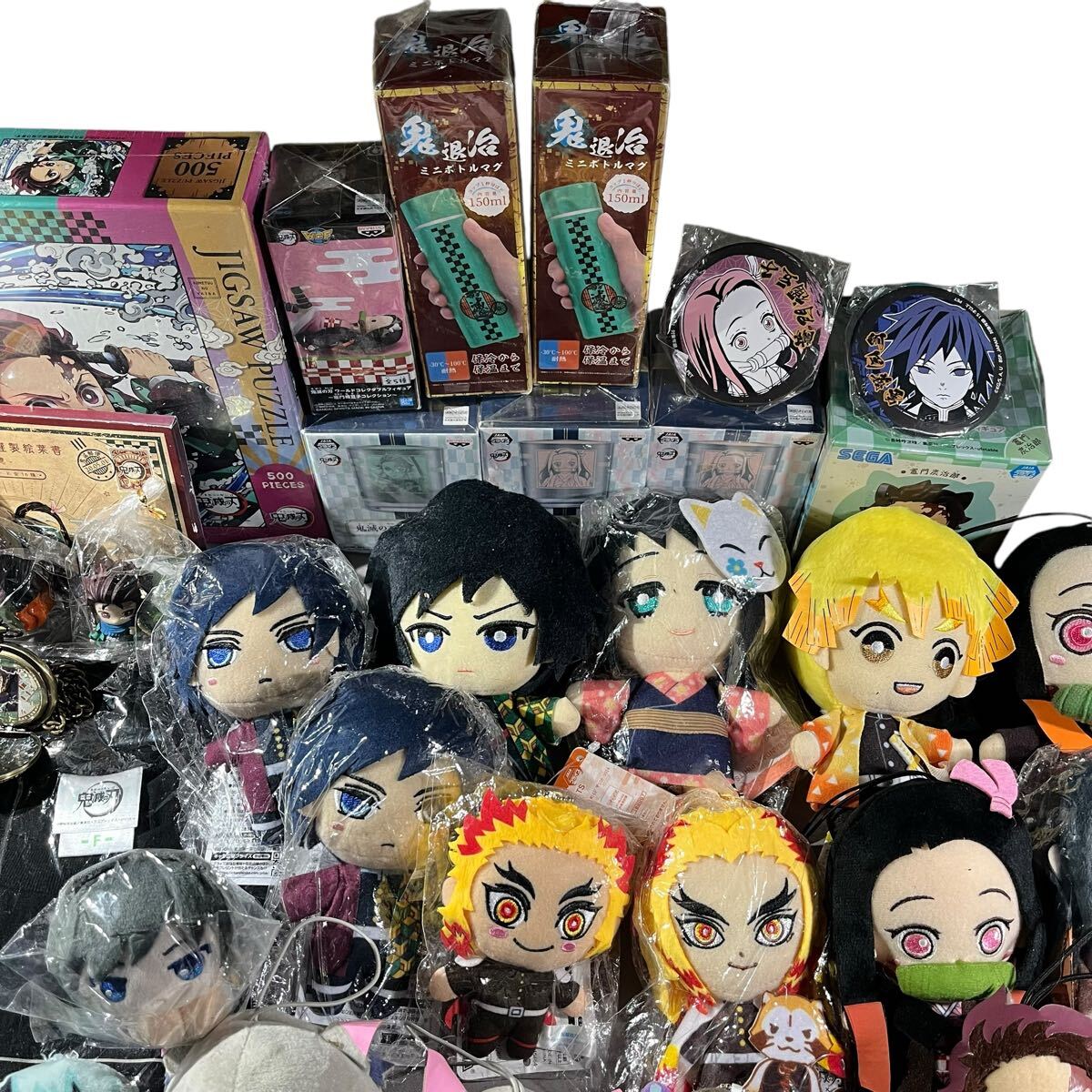 ギ0329-20】鬼滅の刃 アニメグッズ大量まとめ売り ぬいぐるみ、T ギ0329-20】鬼滅の刃 アニメグッズ大量まとめ売り ぬいぐるみ、T