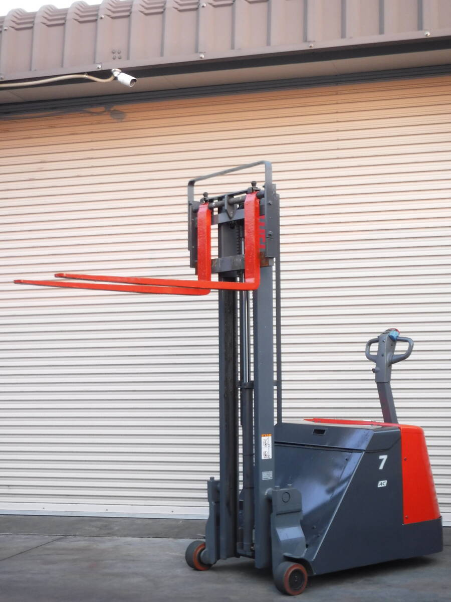 フォークリフト家庭用のコンセント100Vで充電できる程度良好の
