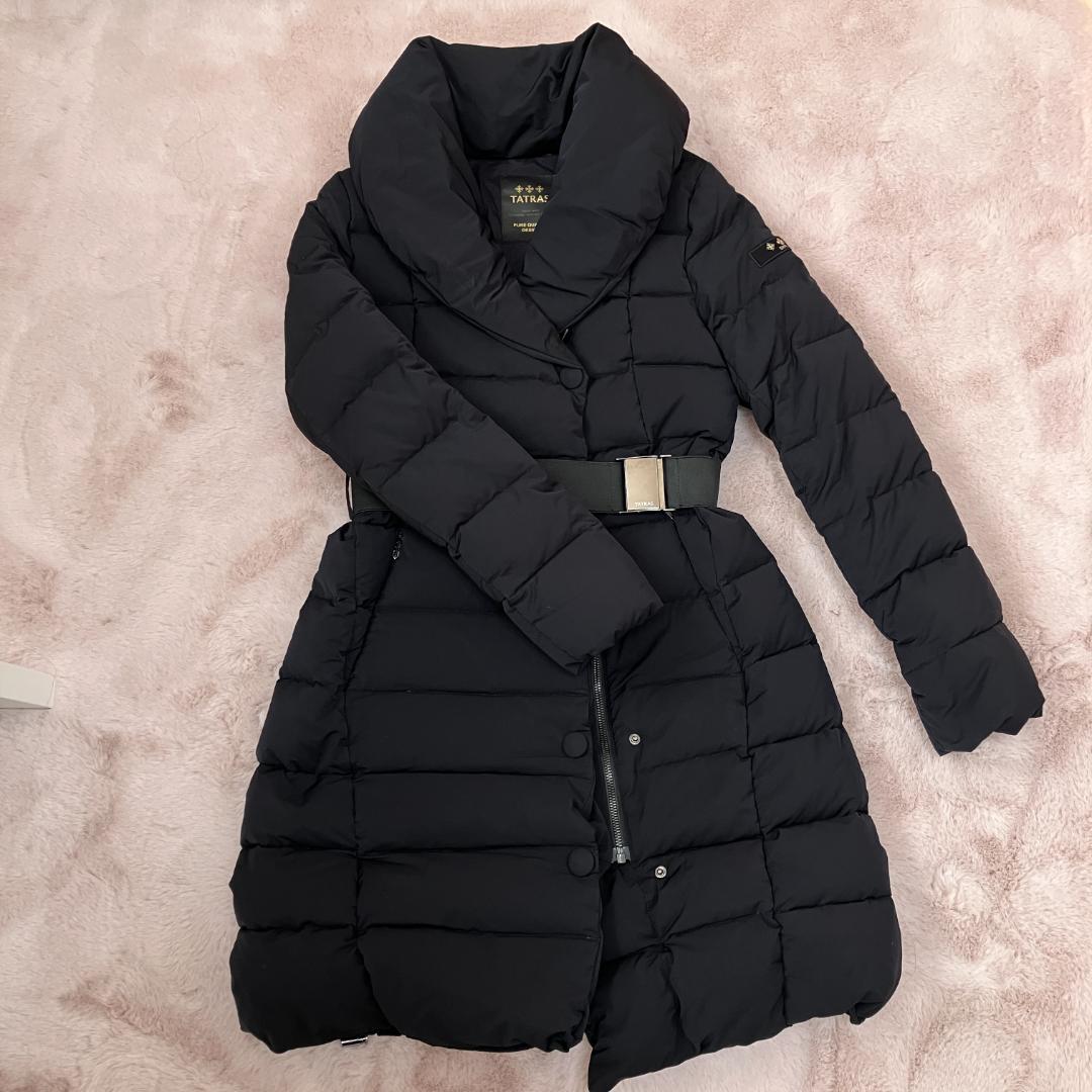 TATRAS ブラック ダウンジャケット ベルト付き TATRAS ブラック ダウンジャケット ベルト付き