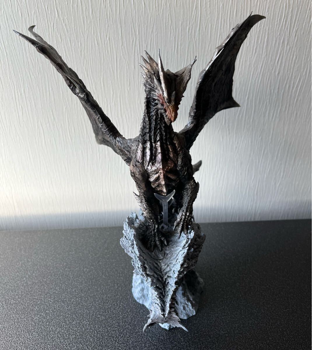 モンスターハンター カプコン フィギュアビルダー クリエイターズモデル 鋼龍 クシャルダオラ
