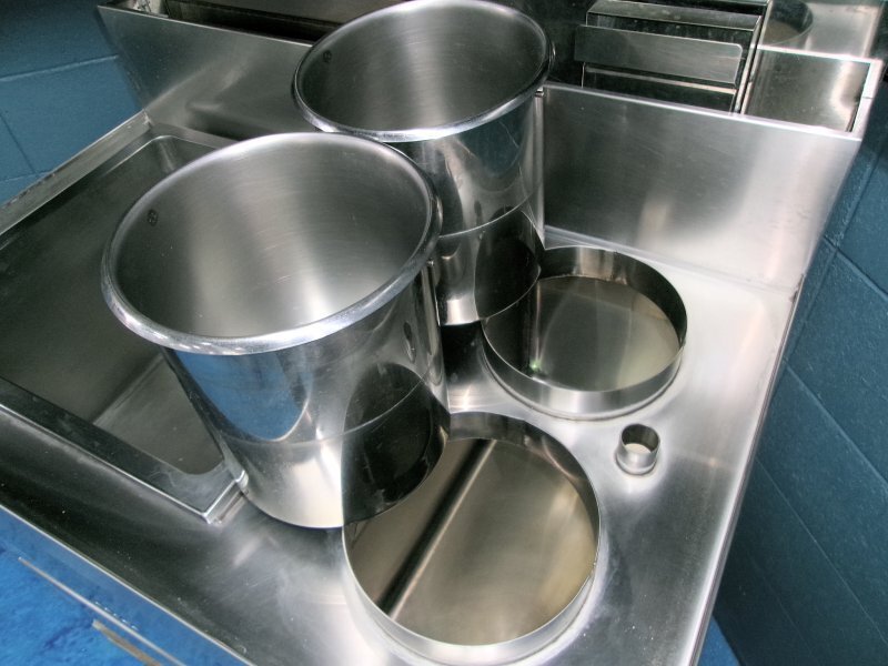 721 タニコー 湯がき槽付 湯煎器 角型うどん釜 TYU-90 幅900x600 721 タニコー 湯がき槽付 湯煎器 角型うどん釜 TYU-90 幅900x600