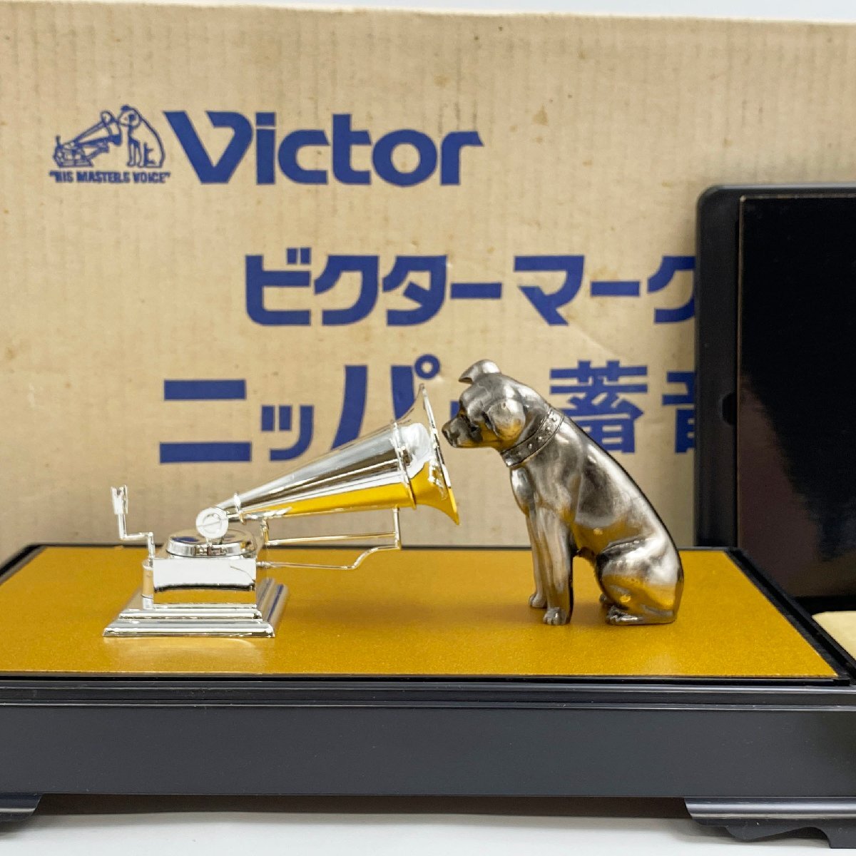 ビクター犬 Victor ビクターマークのニッパー 蓄音器 置物 ビクター犬 Victor ビクターマークのニッパー 蓄音器 置物