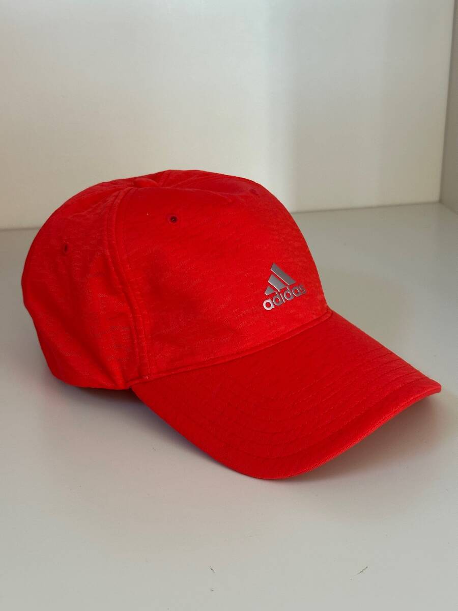adidas キャップ帽子 アディダスゴルフ　フリーサイズ