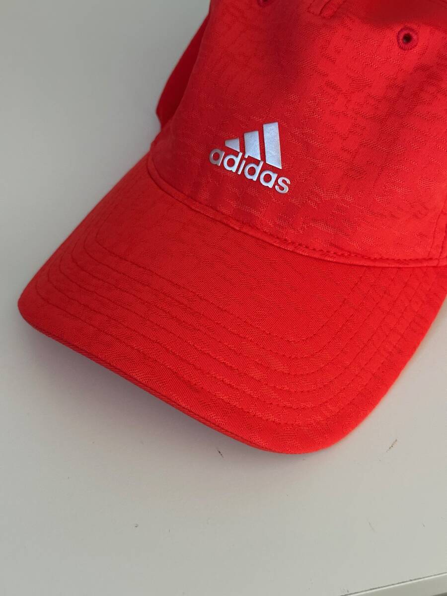 adidas キャップ帽子 アディダスゴルフ　フリーサイズ