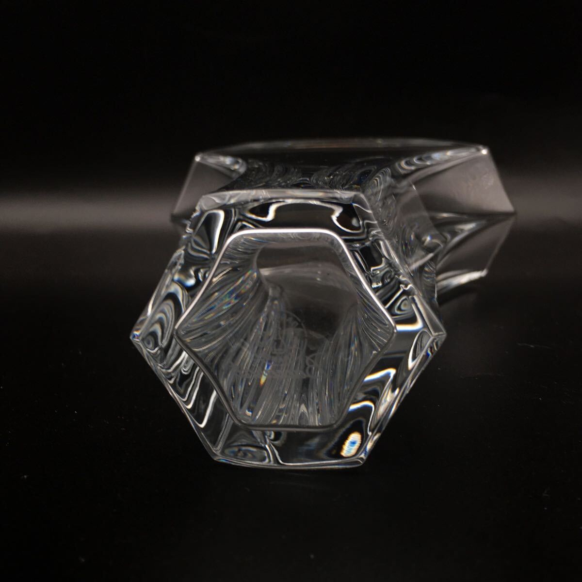 ☆F03120【未使用保管品】Baccarat バカラ/フラワーベース 花瓶 ☆F03120【未使用保管品】Baccarat バカラ/フラワーベース 花瓶