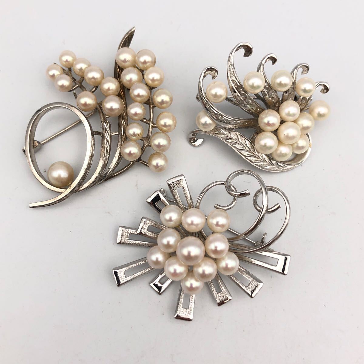 お得な情報満載 ☆F02310/本真珠/ブローチ/SILVER/パール 直径 約5㎜/6㎜/総重量 アクセサリー