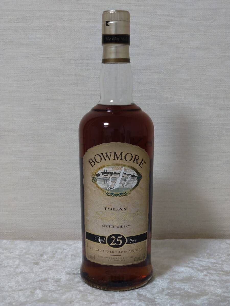 ボウモア 25年 アイラ シングルモルト スコッチウイスキー 750ml ボウモア 25年 アイラ シングルモルト スコッチウイスキー 750ml