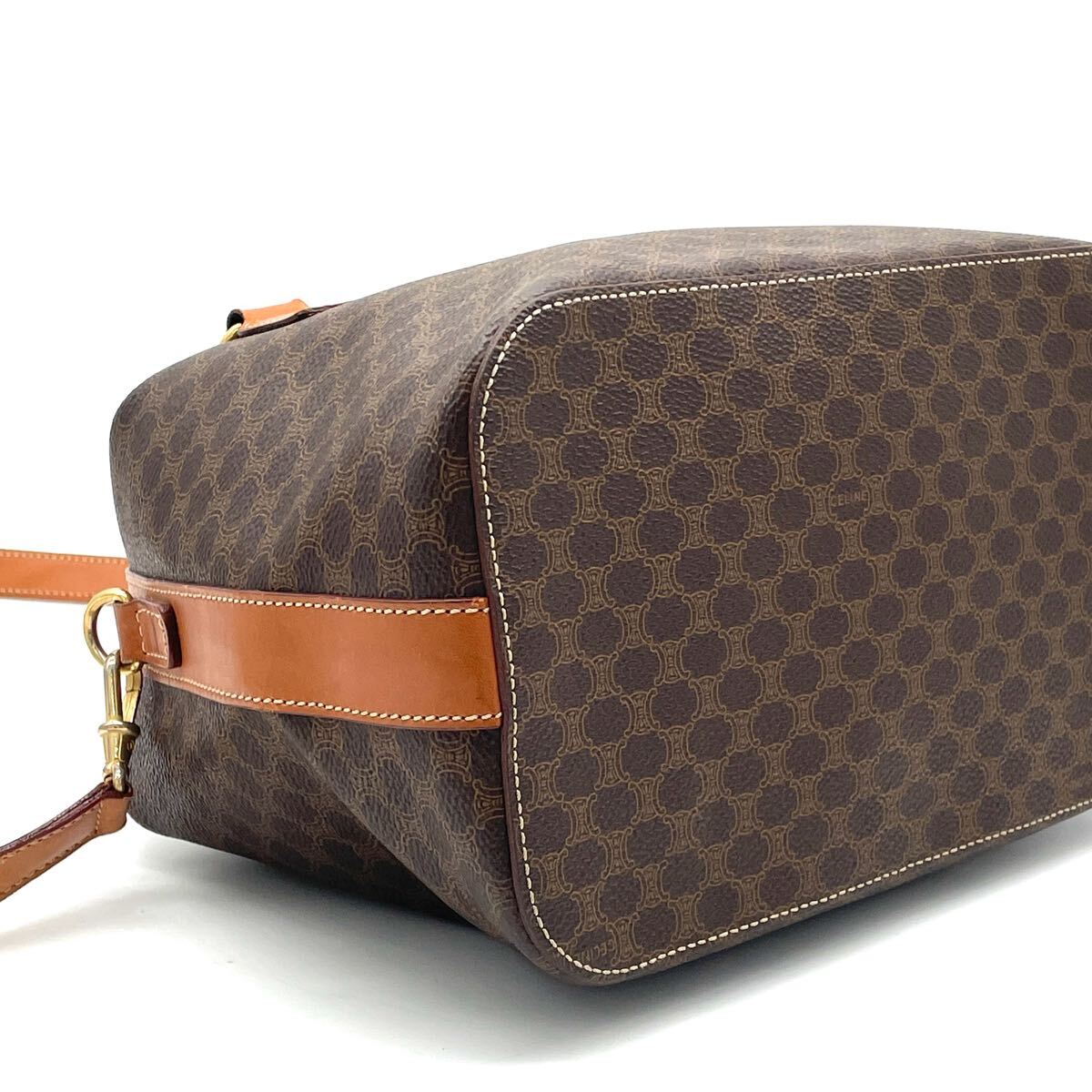 1円 極美品 CELINE セリーヌ マカダム トリオンフロゴ ブラウン 1円 極美品 CELINE セリーヌ マカダム トリオンフロゴ ブラウン