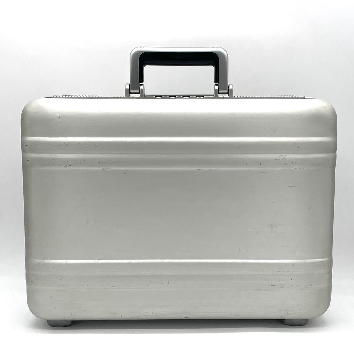 1円 良品 ZERO HALLIBURTON ゼロハリバートン アルミ 1円 良品 ZERO HALLIBURTON ゼロハリバートン アルミ