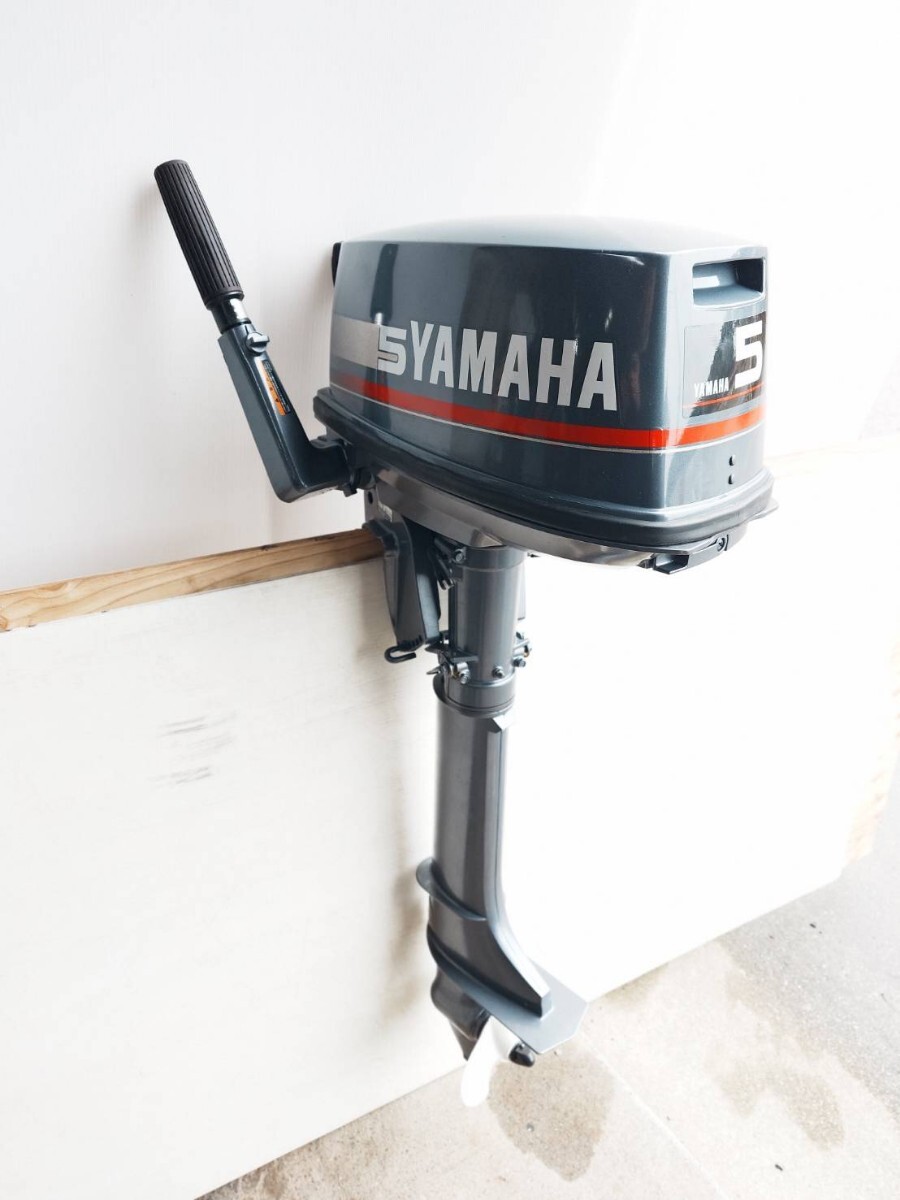 (訳ありセール 格安) 小型船舶用船外機 ヤマハ YAMAHA 6E3-L 5馬力エンジン 1996年製 10馬力未満