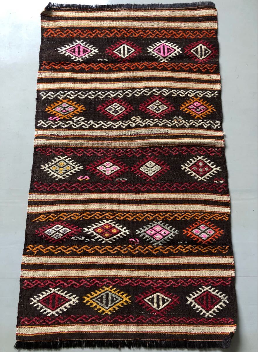 トルコ製 オールドキリム ラグ 120×68cm 刺繍 ウール製 トルコ製 オールドキリム ラグ 120×68cm 刺繍 ウール製