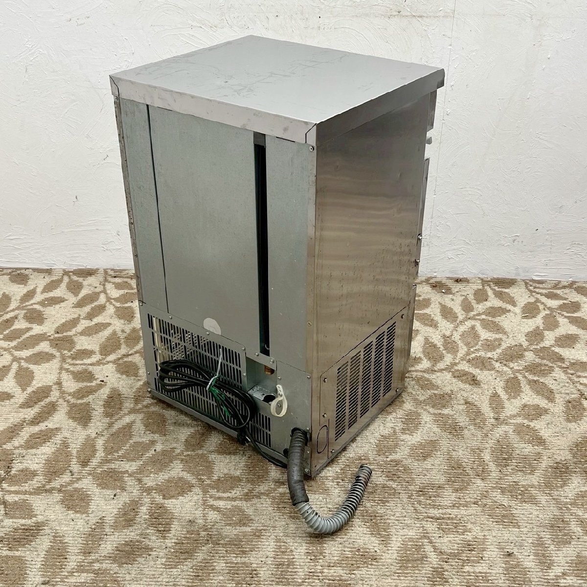 パナソニック 製氷機 35kgタイプ SIM-S3500B キューブアイス パナソニック 製氷機 35kgタイプ SIM-S3500B キューブアイス