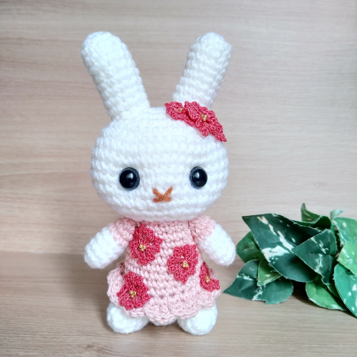 □Amy あみぐるみ ふわふわ17cm☆桜ワンピ白うさぎ 送料無料 □Amy あみぐるみ ふわふわ17cm☆桜ワンピ白うさぎ 送料無料
