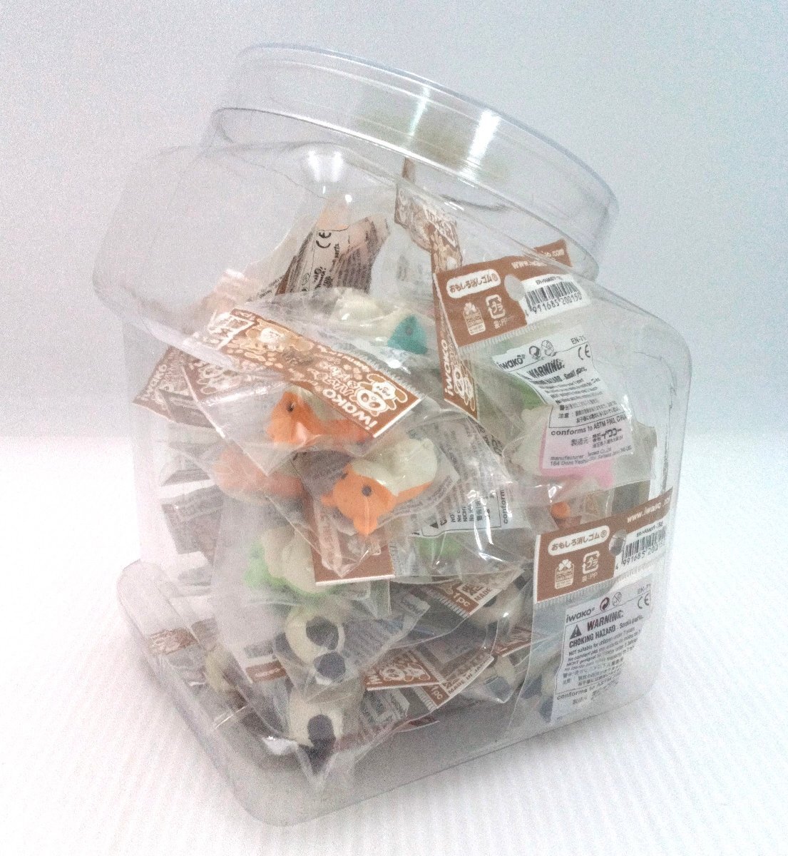 IWAKO ハムスターとパンダ 消しゴム 46個まとめ ケース入 日本製 景品 イベント イワコー おもしろ消しゴム どうぶつ 動物 道楽札幌_画像2