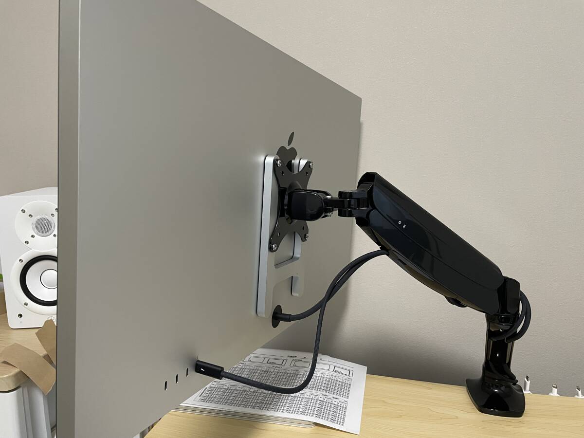 超美品送料込☆Apple Studio Display 27インチ 5K VESAtype 超美品送料込☆Apple Studio Display 27インチ 5K VESAtype