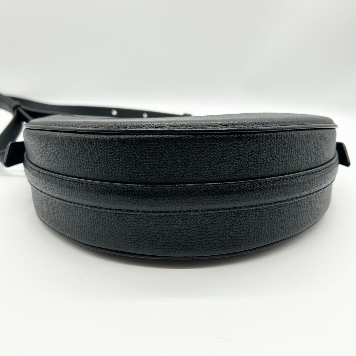 極美品 POLENE ポレーヌ Numero dix レザー ショルダーバッグ 黒 極美品 POLENE ポレーヌ Numero dix レザー ショルダーバッグ 黒