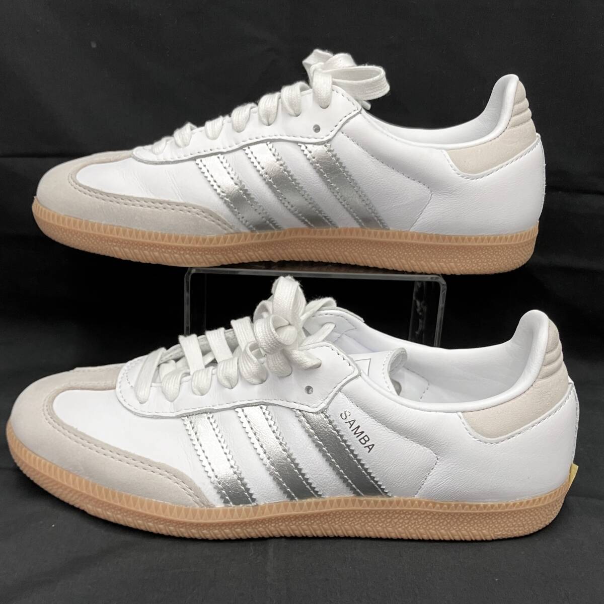 adidas アディダス SAMBA サンバ JI2725 ホワイト×シルバー adidas アディダス SAMBA サンバ JI2725 ホワイト×シルバー