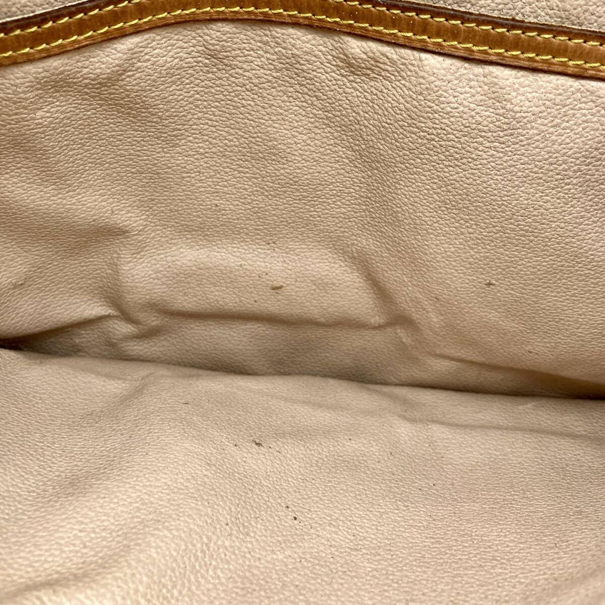 LOUIS VUITTON ヴィトン モノグラム M42236 バケットGM トートバッグ