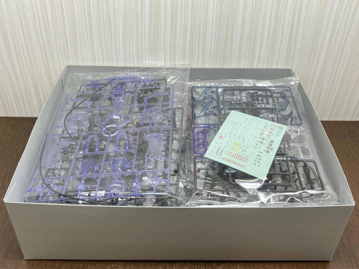 未組立品 プラモデル バンダイ 1/144 ジオング [クリアカラー 未組立品 プラモデル バンダイ 1/144 ジオング [クリアカラー