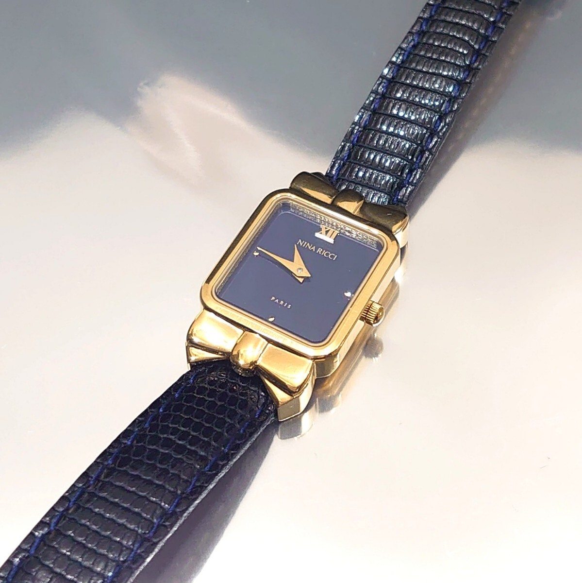 NINA RICCI PARIS Ladie's Wristwatch Model S954 with original