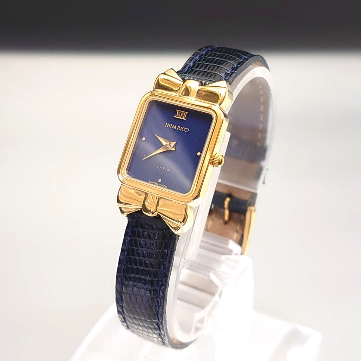 美品 ニナリッチ NINA RICCI PARIS レディース ゴールド GOLD 美品 ニナリッチ NINA RICCI PARIS レディース ゴールド GOLD