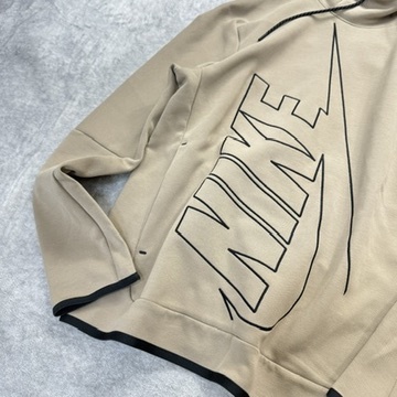 Lサイズ 新品未使用 NIKE セットアップ テックフリース ナイキ Lサイズ 新品未使用 NIKE セットアップ テックフリース ナイキ