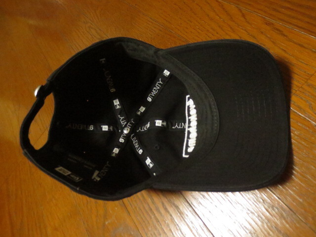 NEW ERA × # yokohama ADJUSTABLE　ニューエラ　＃ヨコハマ　ししゅうロゴ入りベースボールキャップ　黒系_画像6
