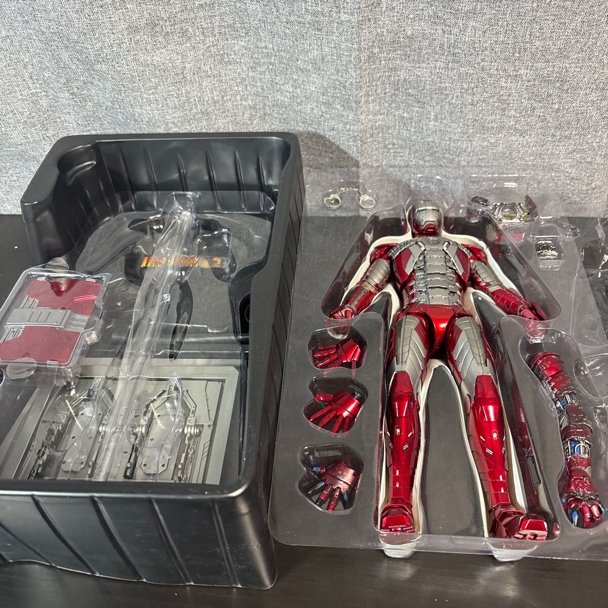 ttoo【ジャンク】ホットトイズ ムービー?マスターピース 1/6 MMS145 アイアンマン2 アイアンマン?マーク5