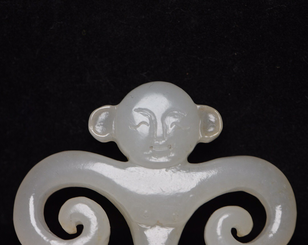 旧蔵　時代物　和田玉　書道　古詩の極細工彫刻　籽料 古美術　御守り　アンティーク 旧蔵 時代物 書道 和田玉 古詩の極細工彫刻 籽料 古美術 御