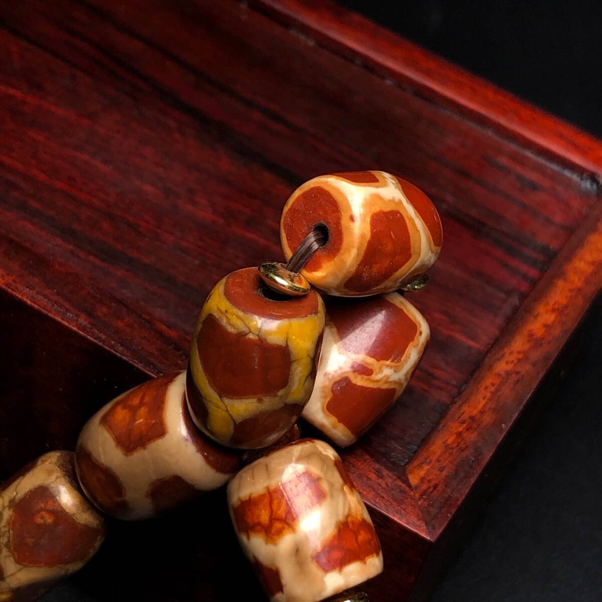 [.][.. производства * маленький . гравюра *.. небо . цепь * netsuke *...] первоклассный . старый . предмет China старый . старый изобразительное искусство старый прекрасный тест 