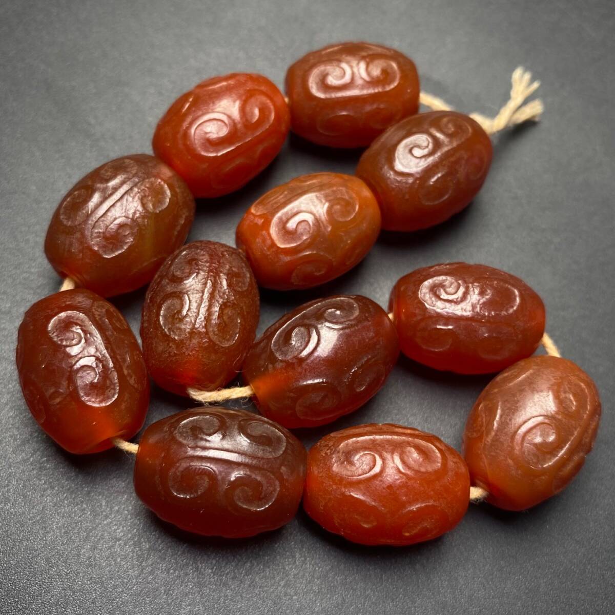 [.][.. производства * маленький . гравюра *. смысл . рука .* netsuke *...] первоклассный . старый . предмет China старый . старый изобразительное искусство старый прекрасный тест 