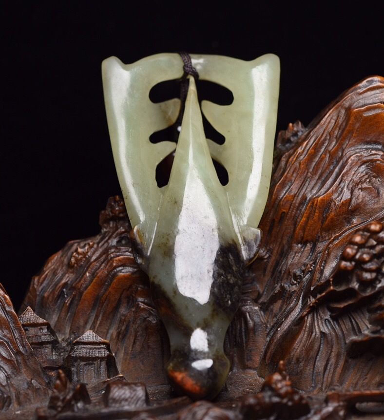 中国　玉石彫刻　神獣型壷　V　R8307 中国 玉石彫刻 神獣型壷 V R8307 美術品/アンティーク
