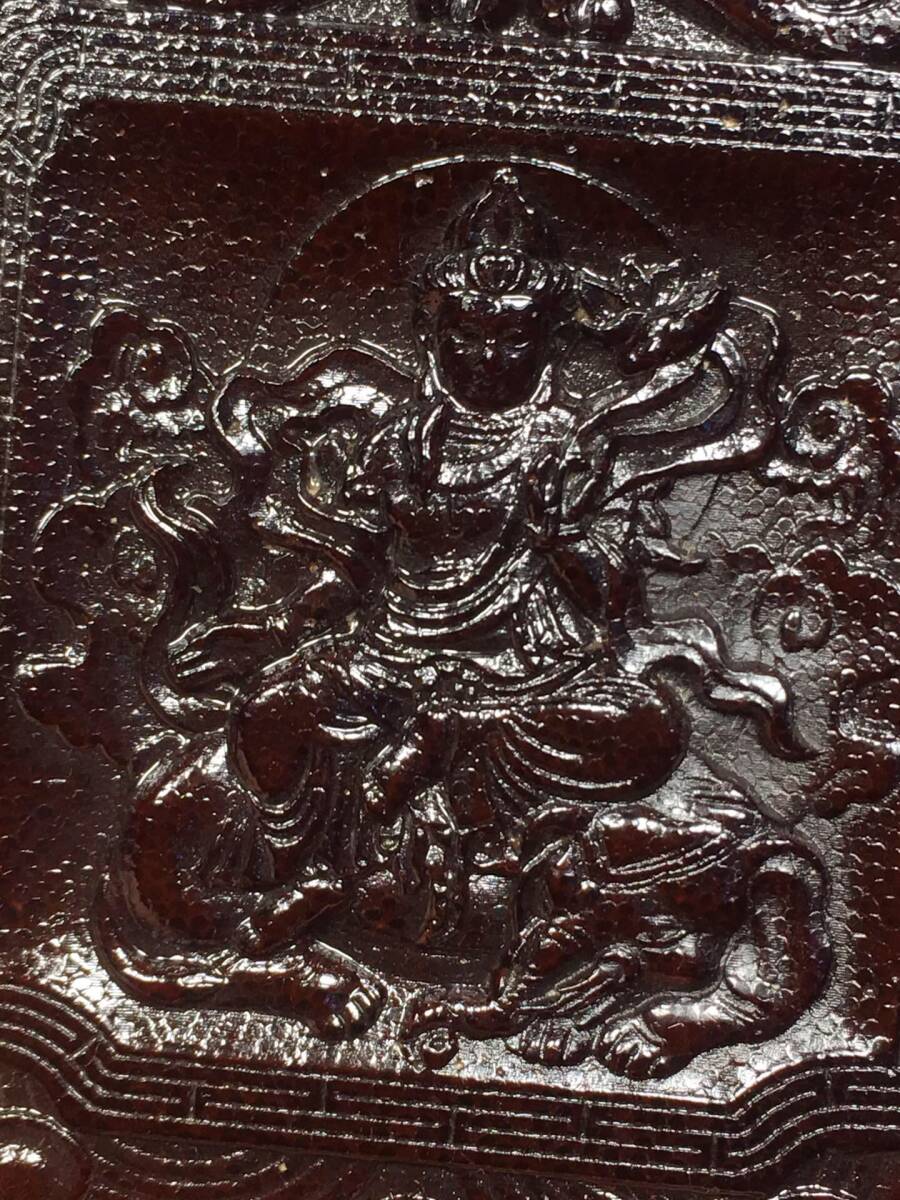 [.][ четырехкантный брус маленький . гравюра *.. бодисатва ..* netsuke *...] первоклассный . старый . предмет China старый . старый изобразительное искусство старый прекрасный тест 