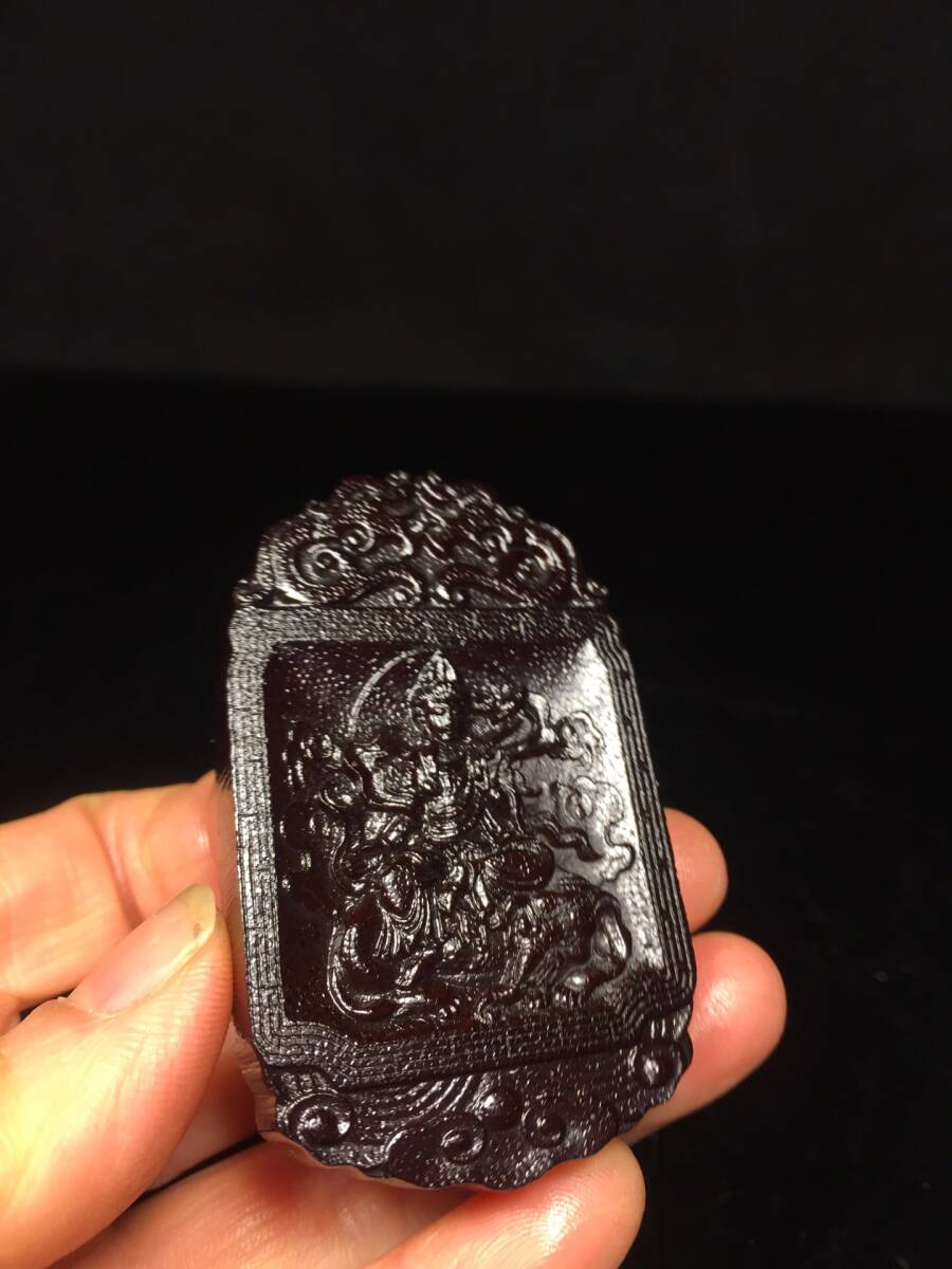 [.][ четырехкантный брус маленький . гравюра *.. бодисатва ..* netsuke *...] первоклассный . старый . предмет China старый . старый изобразительное искусство старый прекрасный тест 