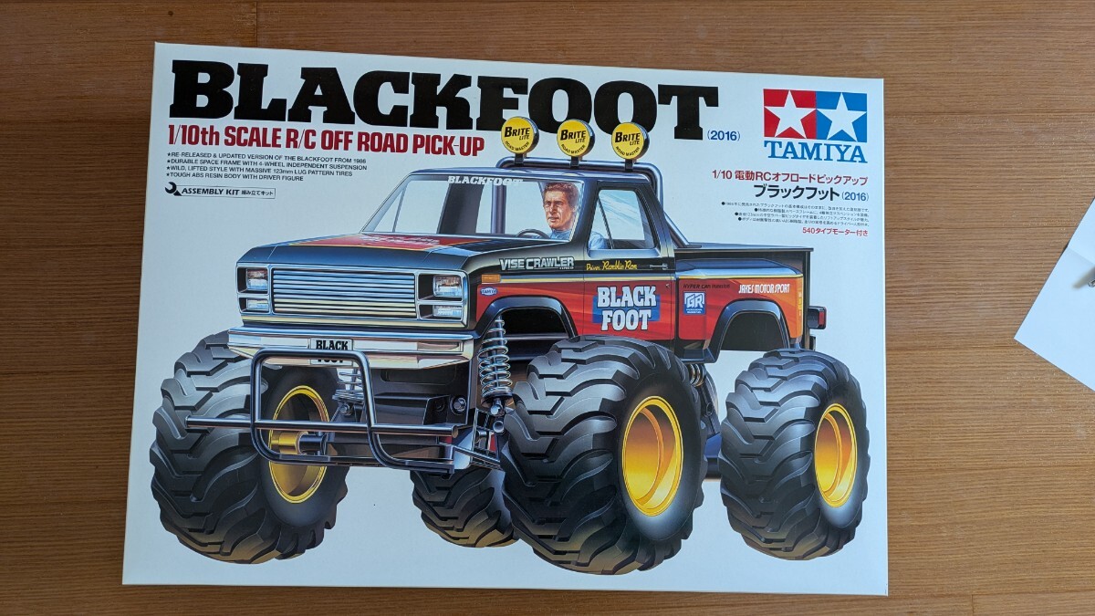 タミヤ ラジコン ブラックフット 未組立品 Yahoo!オークション - タミヤ ブラックフット 組み立て済み未