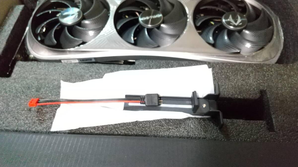 ZOTAC RTX4090 Trinity OC ZT-D40900J-10P [PCIExp 24GB ZOTAC RTX4090 Trinity OC ZT-D40900J-10P [PCIExp 24GB