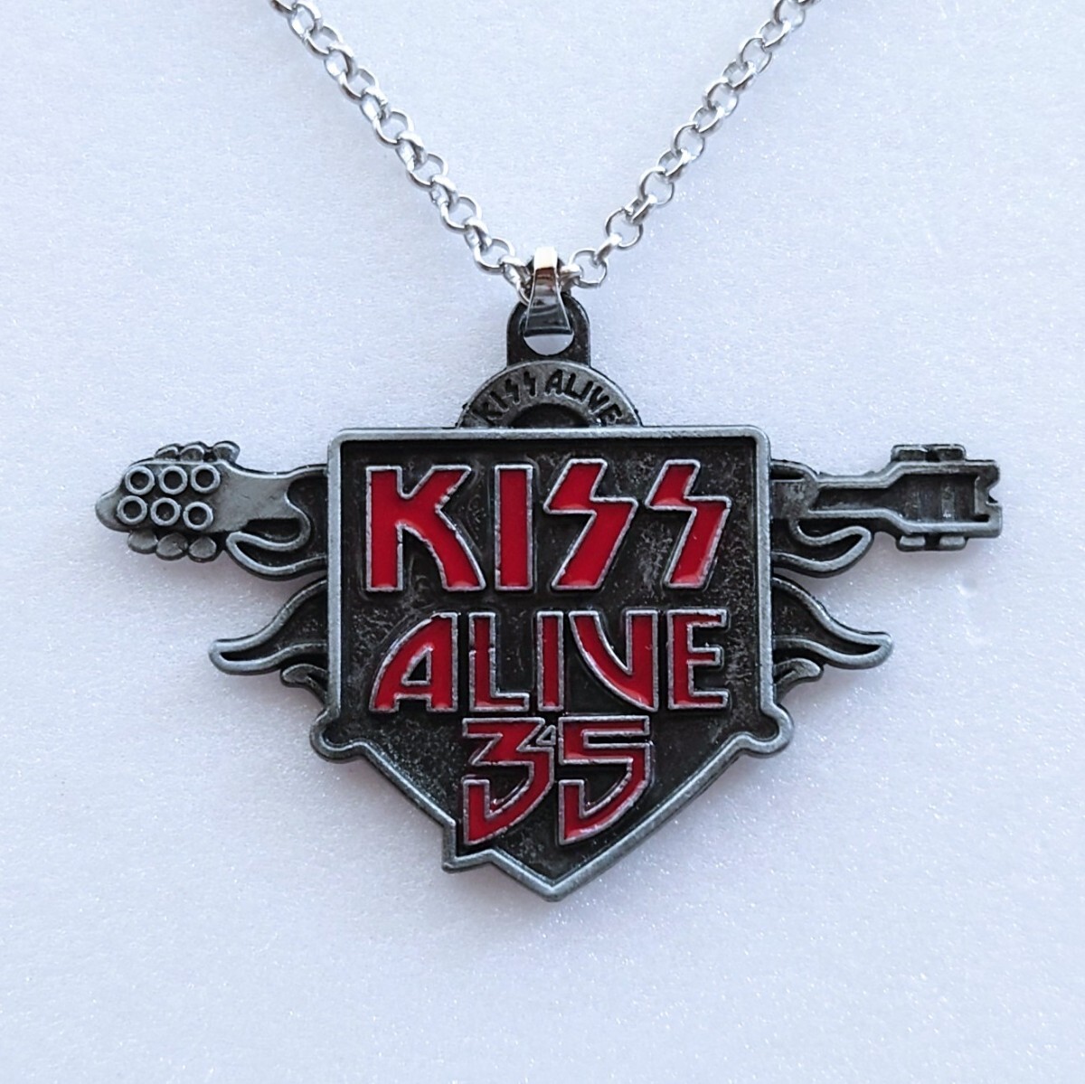 KISS キッス ネックレス