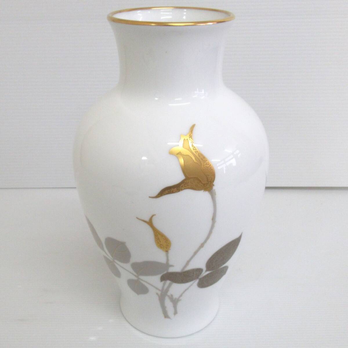 大倉陶園 金蝕バラ 花瓶 28cm フラワーベース 花器 置物 大倉陶園 金蝕バラ 花瓶 28cm フラワーベース 花器 置物