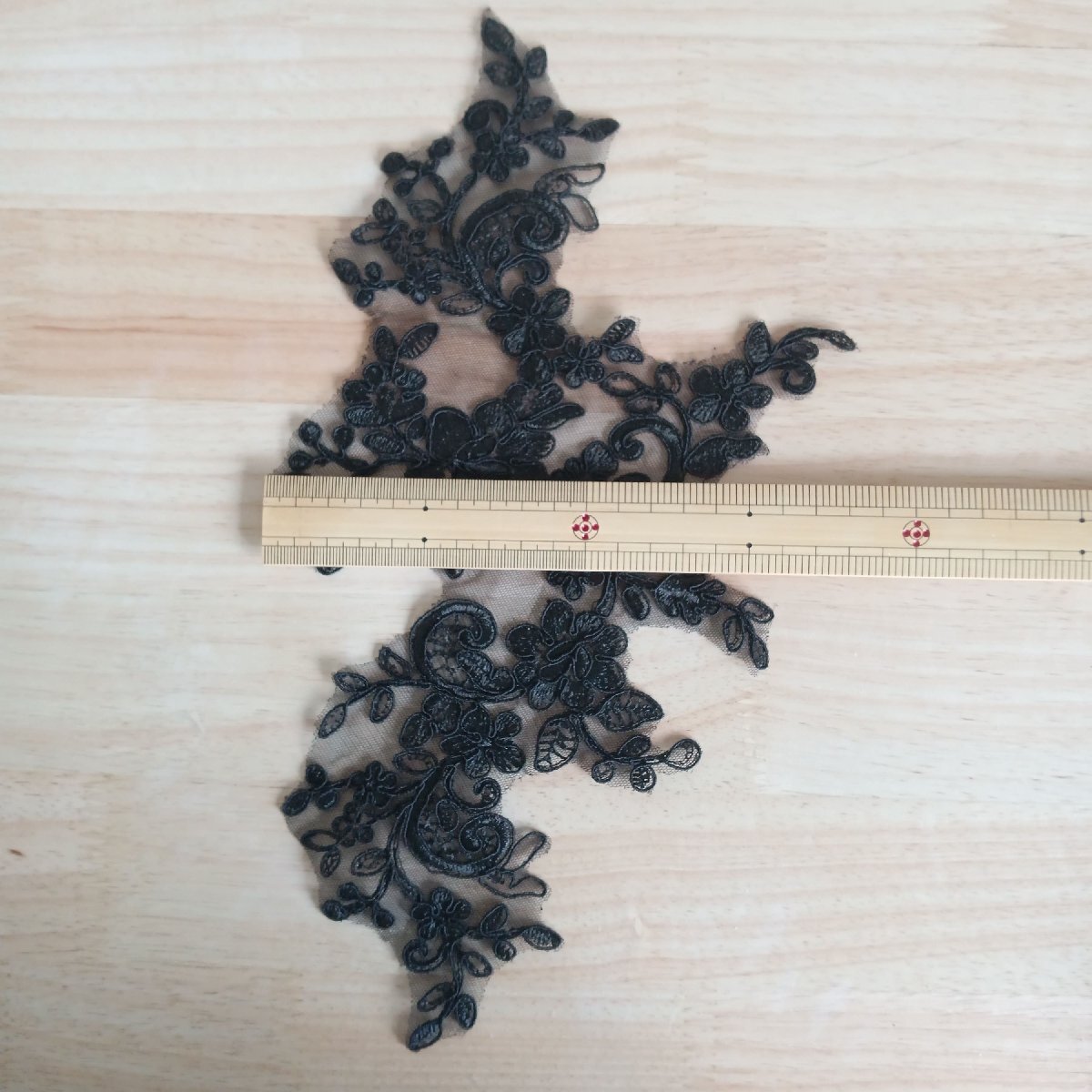 AZ097ブラック　2枚セット　お花モチーフレース　胸元モチーフ　襟レース　新体操 衣装　社交ダンス 9色展開_画像6