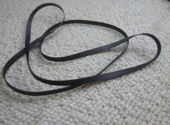 No.942 ●ターンテーブル ゴムベルト ●レコードプレーヤー ●DENON デノン DP-29F用 中古_画像2