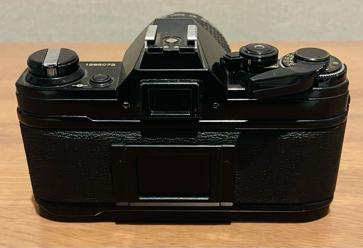 センスのいい お歳暮 人気商品】 ☆美品☆完全動作 AE-1 35-105mm＃156 Canon フィルムカメラ