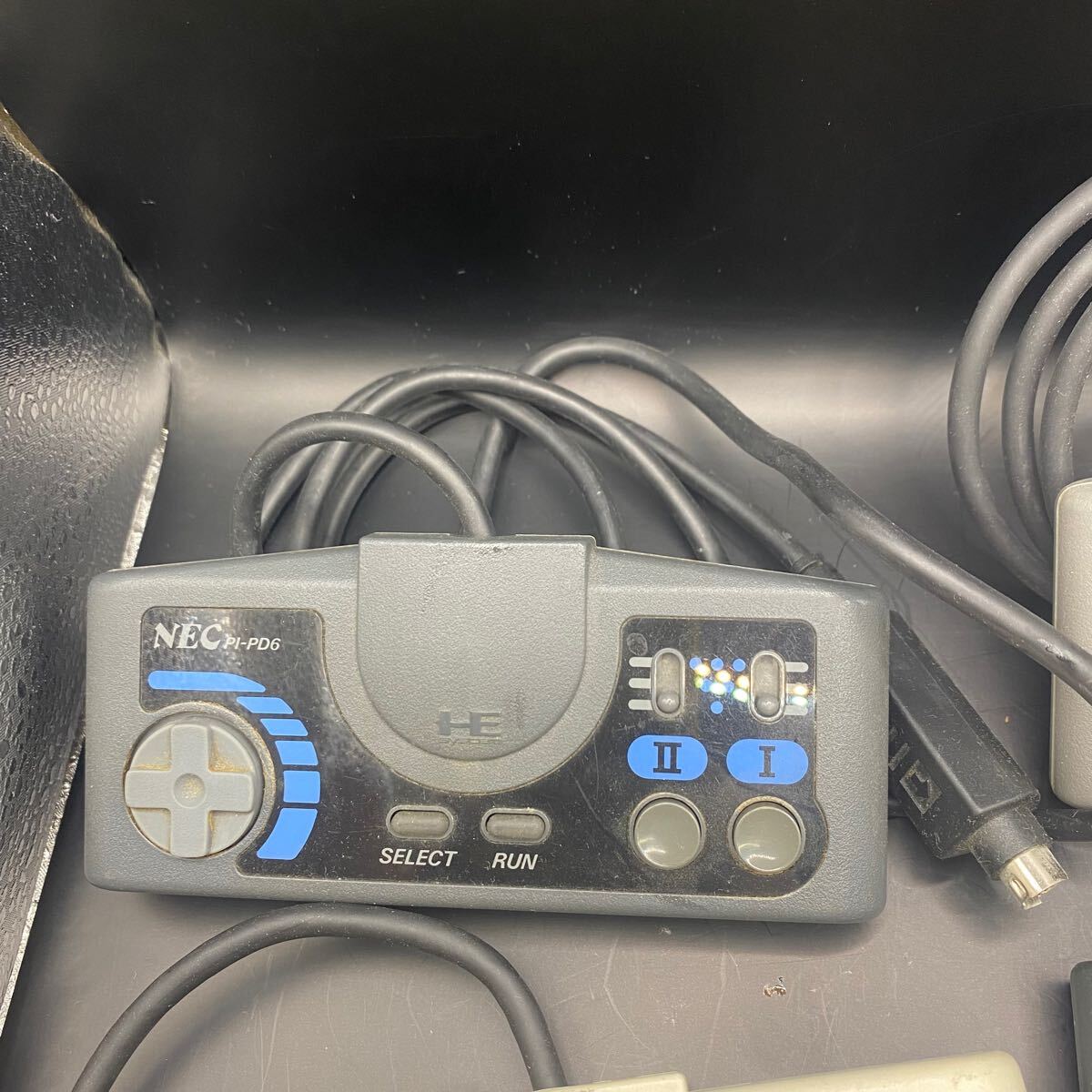M0301705Kレトロ ゲームコントローラー アベニューパッド3 M0301705Kレトロ ゲームコントローラー アベニューパッド3