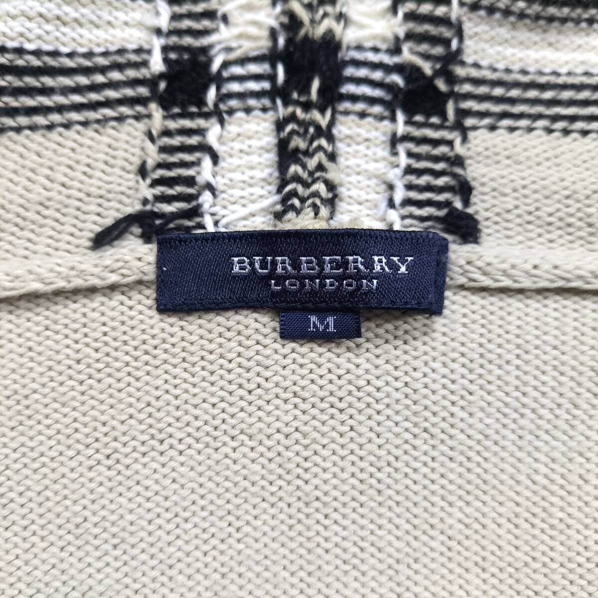 極美品メッシュBURBERRY LONDONジップオーバーパーカーL~Mメガ 極美品メッシュBURBERRY LONDONジップオーバーパーカーL~Mメガ