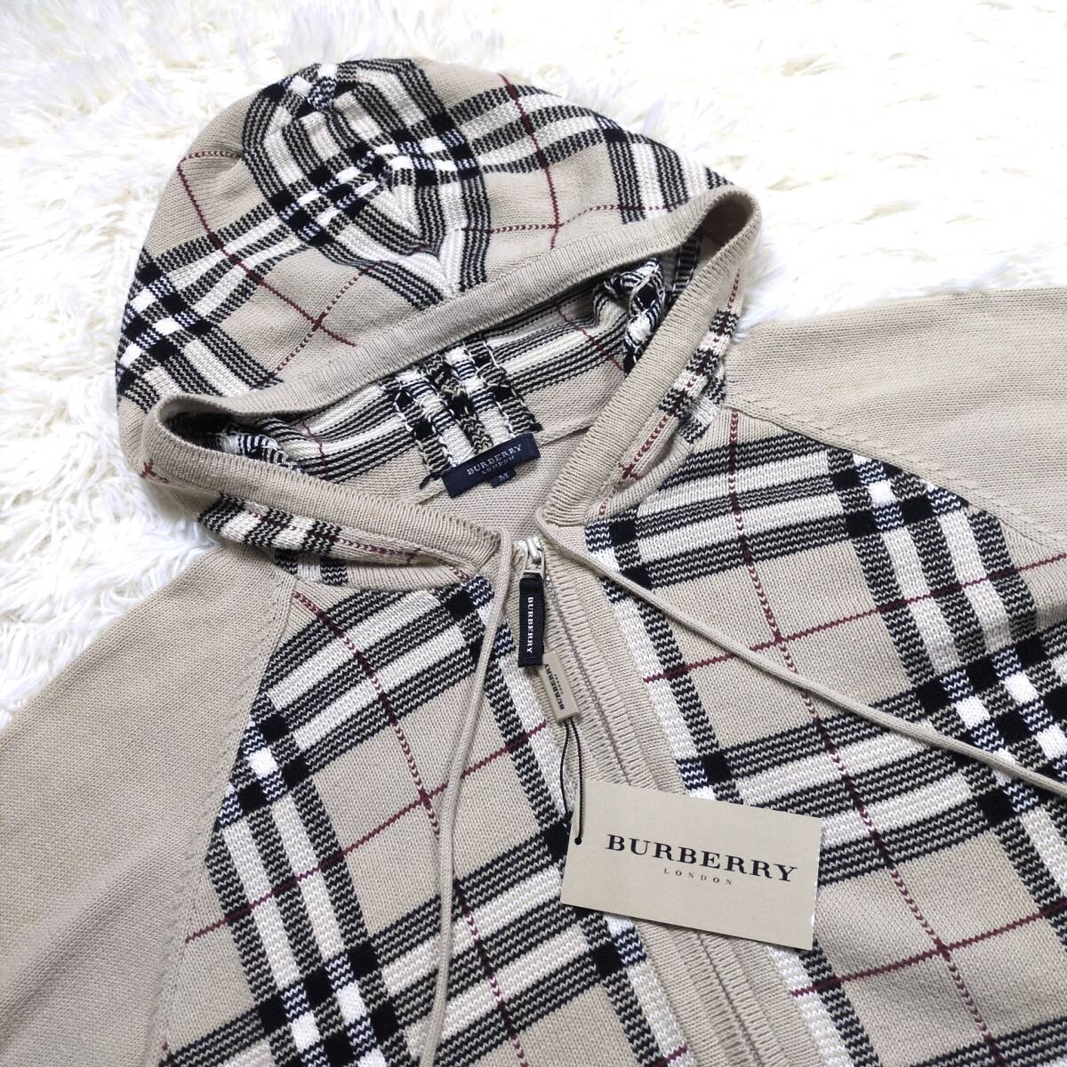 極美品メッシュBURBERRY LONDONジップオーバーパーカーL~Mメガ 極美品メッシュBURBERRY LONDONジップオーバーパーカーL~Mメガ