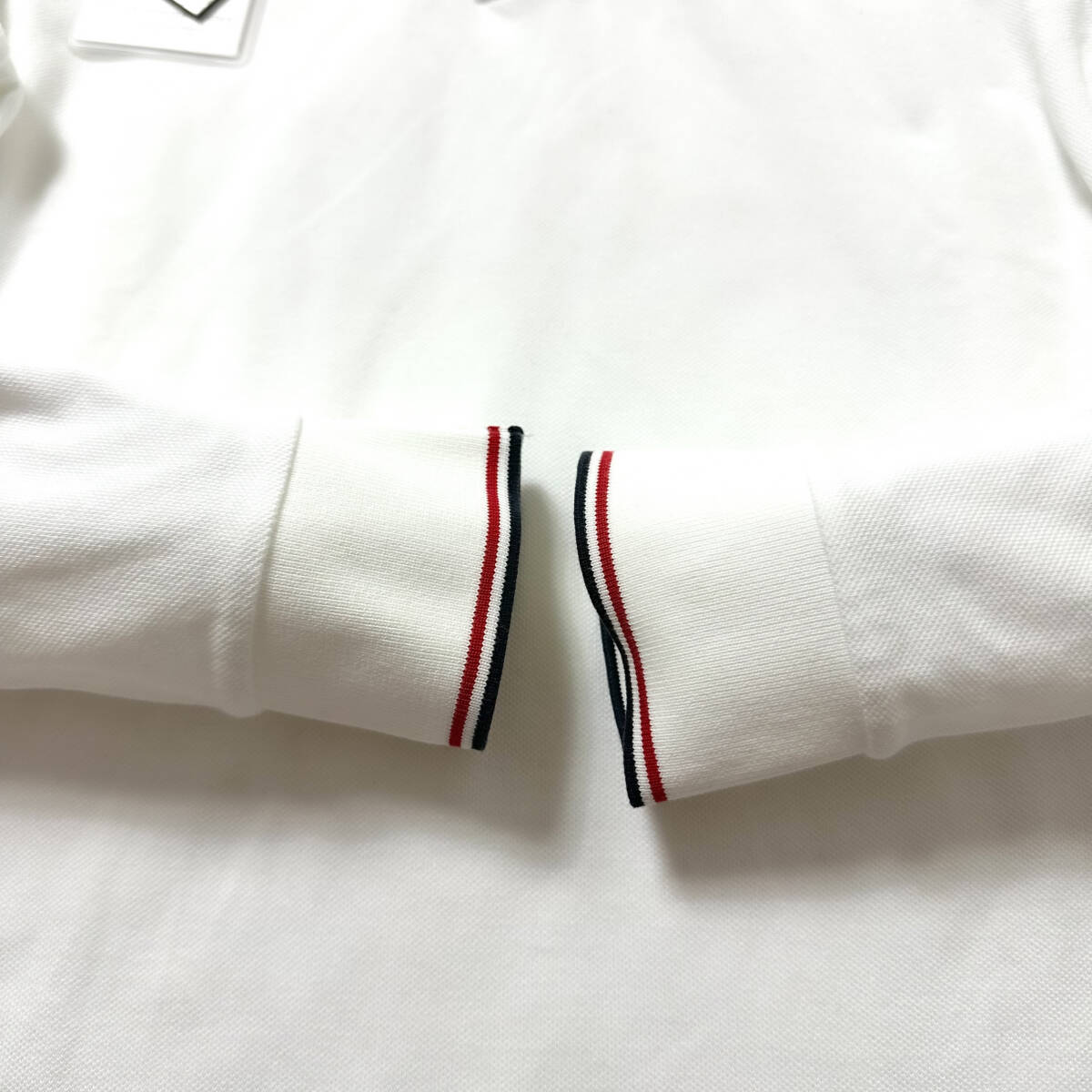 未使用級MONCLERロングスウェットポロシャツ認証済み確実正規品 未使用級MONCLERロングスウェットポロシャツ認証済み確実正規品