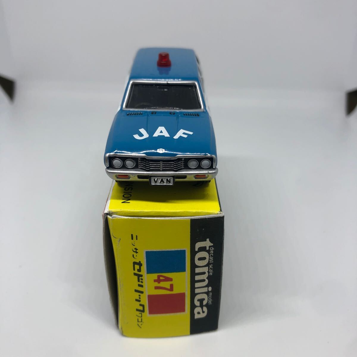 トミカ ベトナム製 黒箱 47 ニッサン セドリック (グロリアバン トミカ ベトナム製 黒箱 47 ニッサン セドリック (グロリアバン