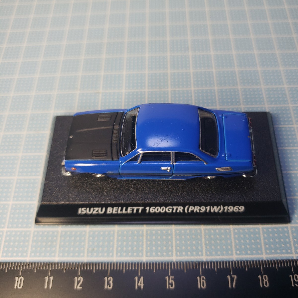 コナミ 1/64 絶版名車コレクション ISUZU べレット GT-R(PR91W)1969