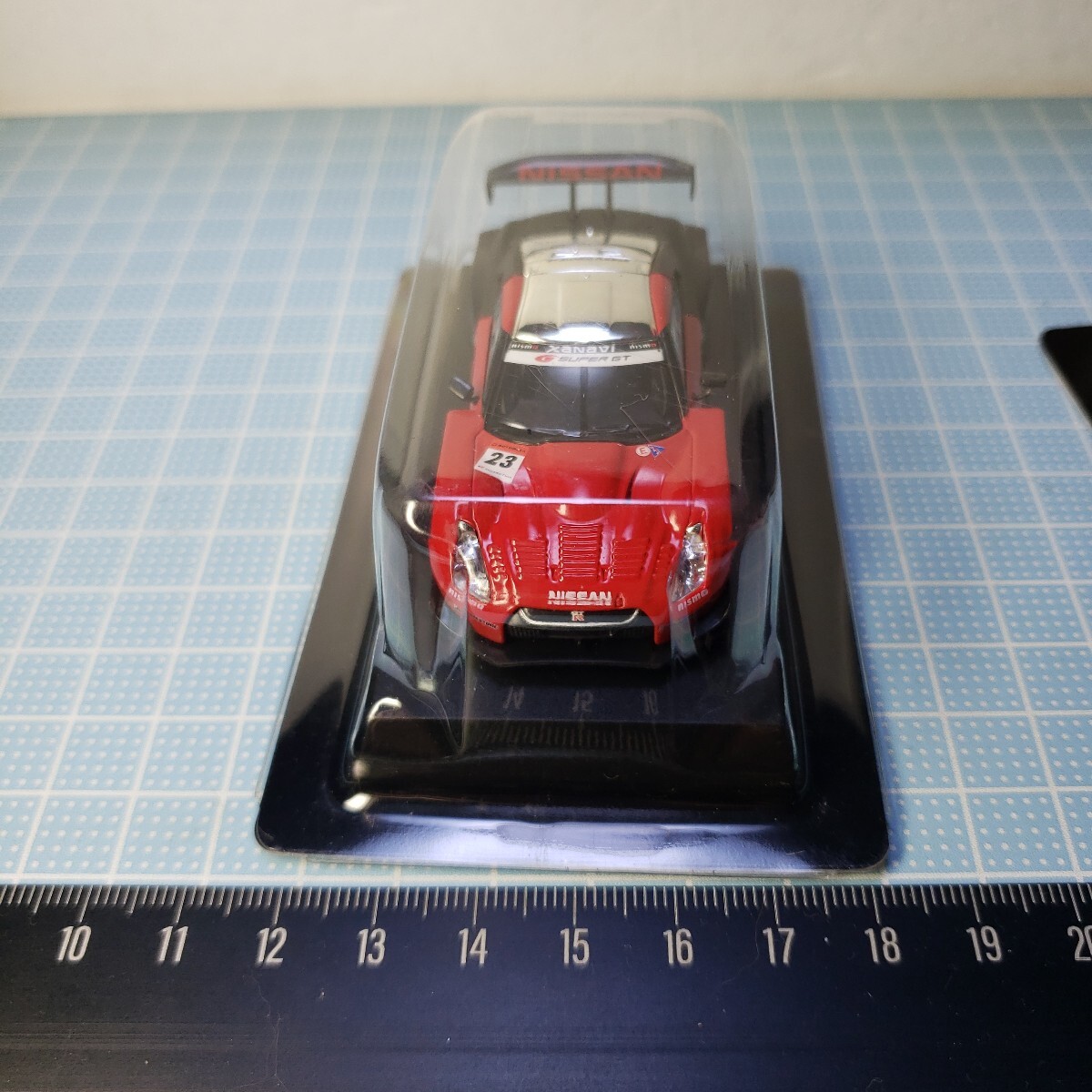 京商 1/64 GT-R レーシングカー コレクション XANAVI NISMO GT-R Pre Season SUZUKA 23