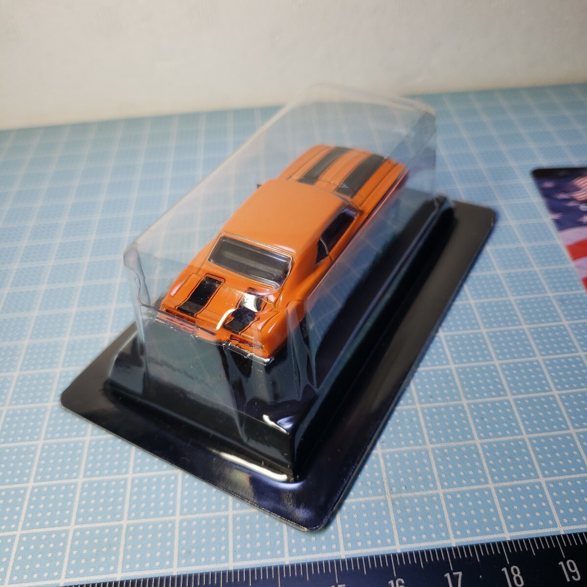 京商 1/64 USAスポーツ ミニカー コレクション シボレー カマロ Z28 オレンジ